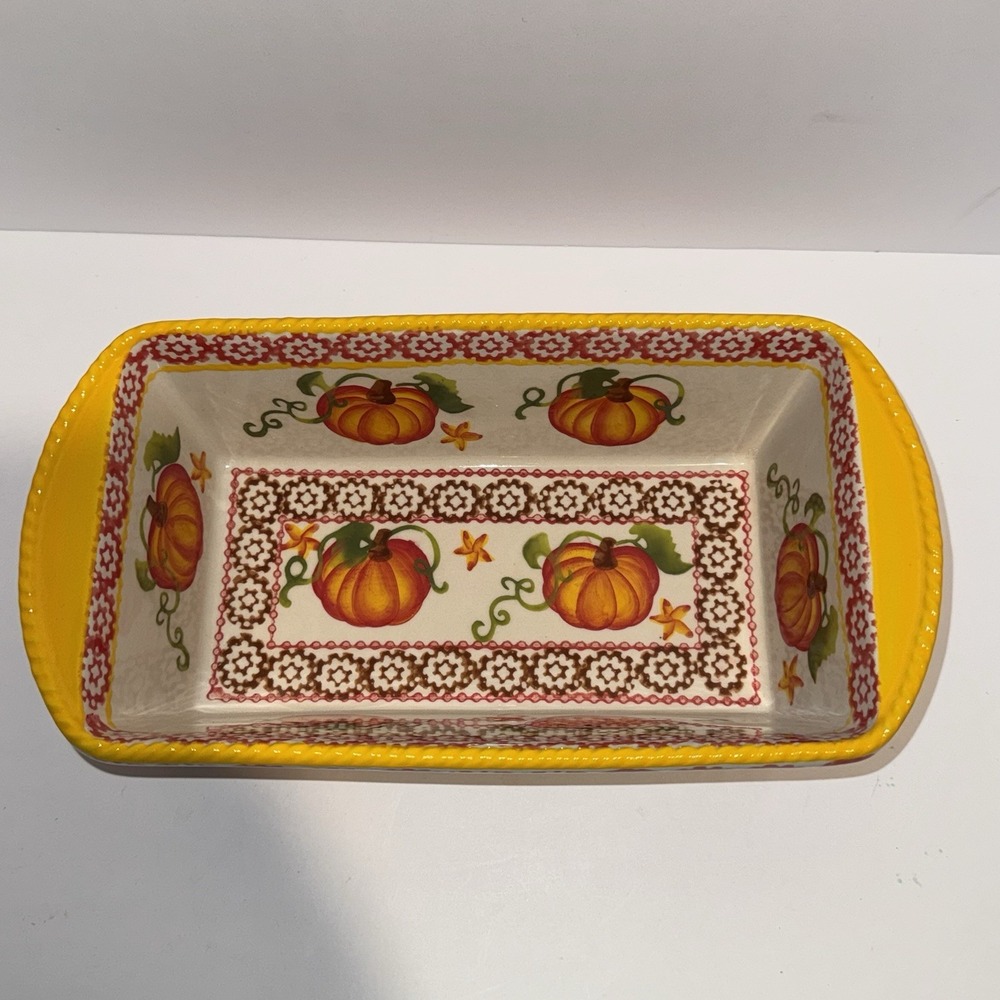 Temp-Tations Loaf Pan Pumpkin Patch- 1.5 QT Oven & Dishwasher Safe - Picture 4 of 7